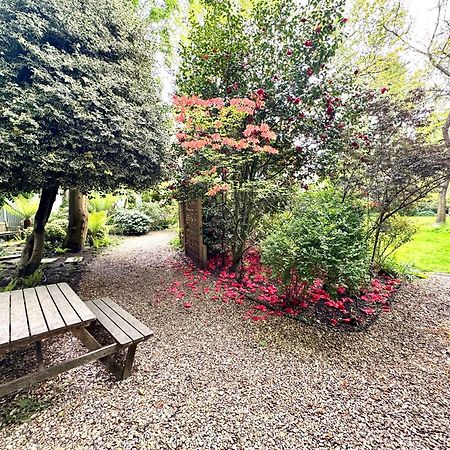 2 Bedroom Apartment In Central London South Kensington By Wild Λονδίνο Εξωτερικό φωτογραφία