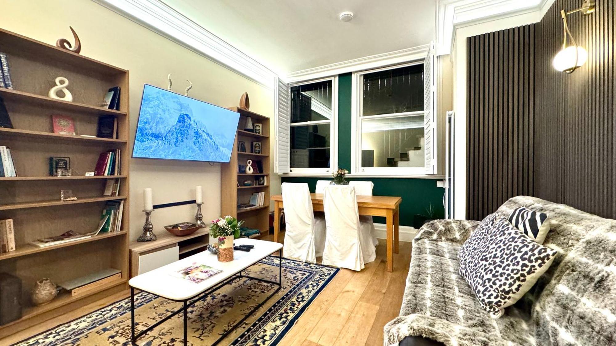 2 Bedroom Apartment In Central London South Kensington By Wild Λονδίνο Εξωτερικό φωτογραφία